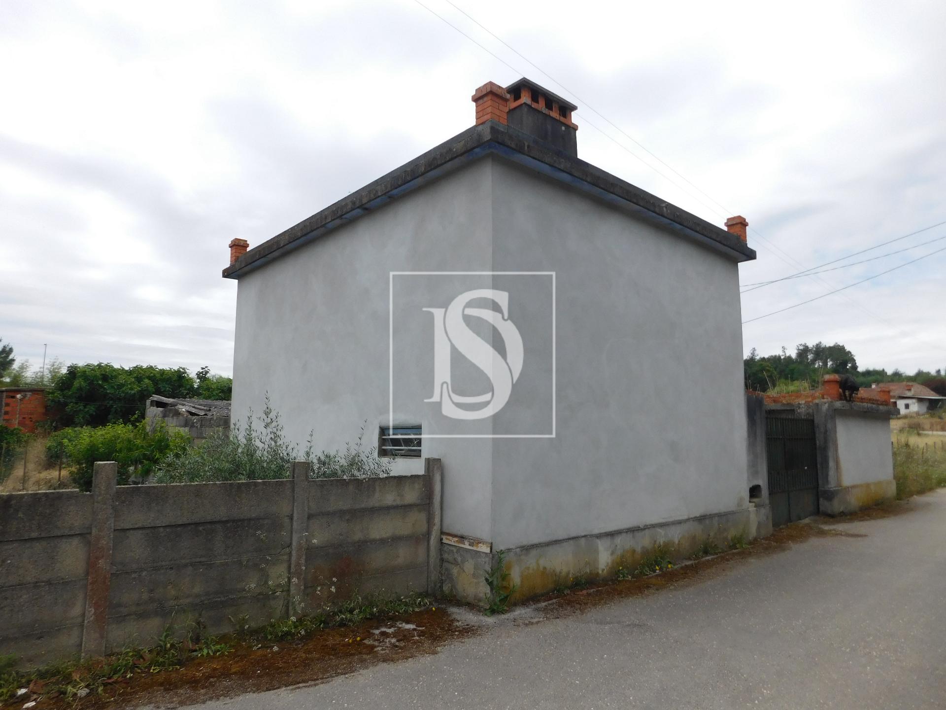 Moradia para Restaurar T2