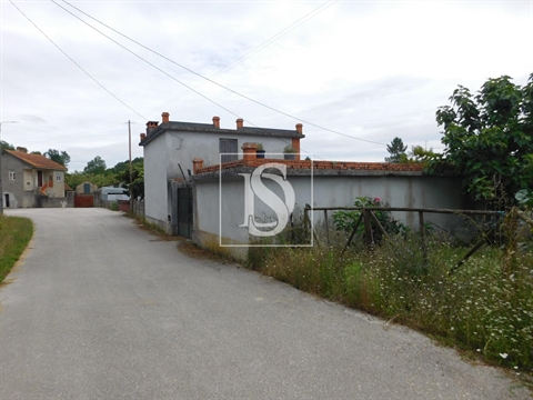 Moradia para Restaurar T2