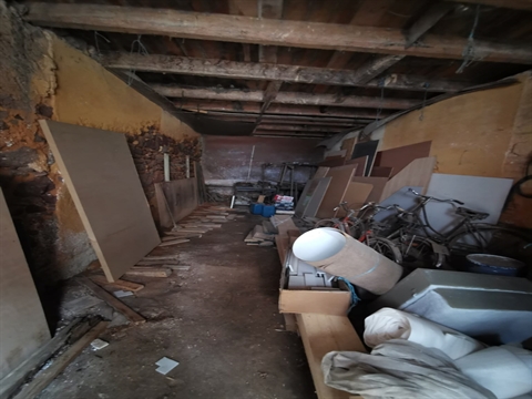 Moradia para Restaurar T3+1